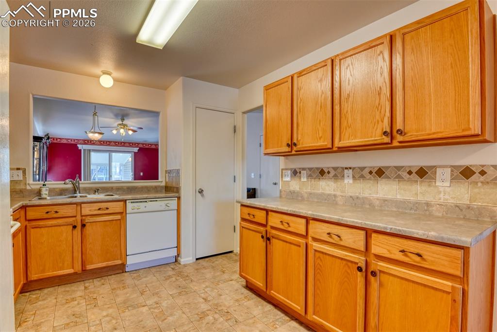 Image 13 of 36: No Description Available