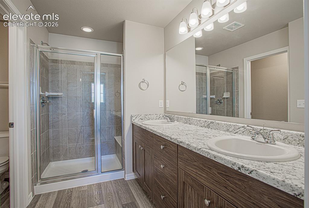 Image 7 of 15: *photos of previously built home of same floor plan*