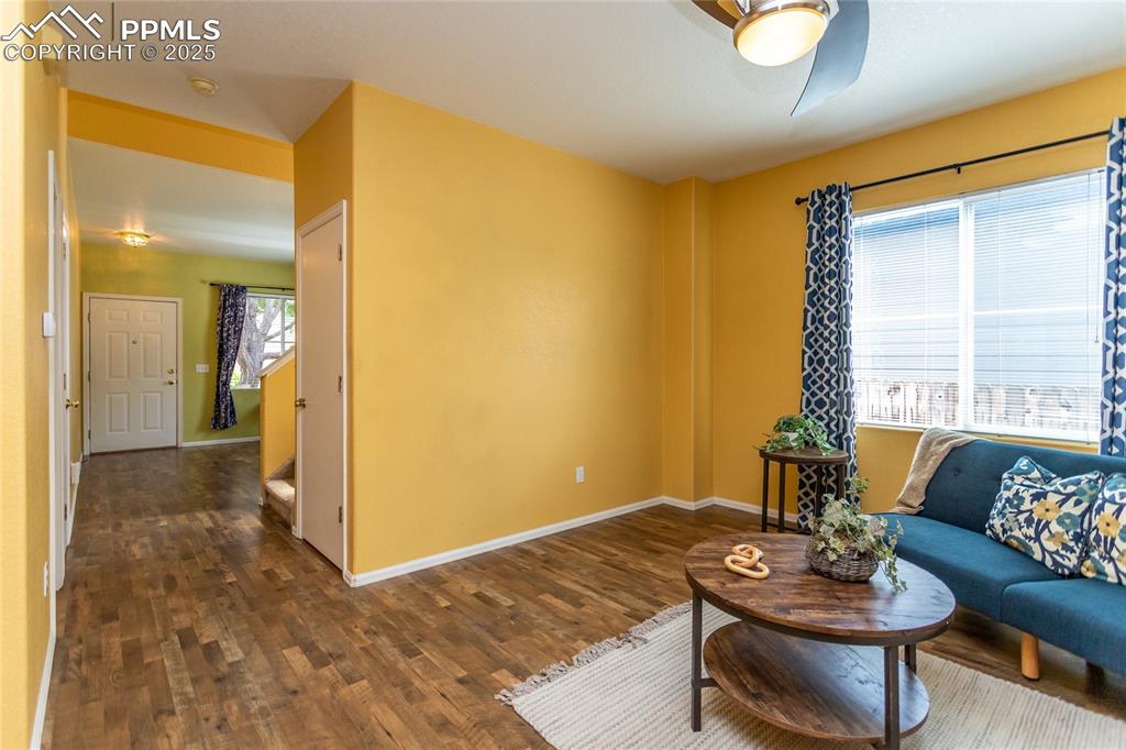 Image 6 of 47: Family Room