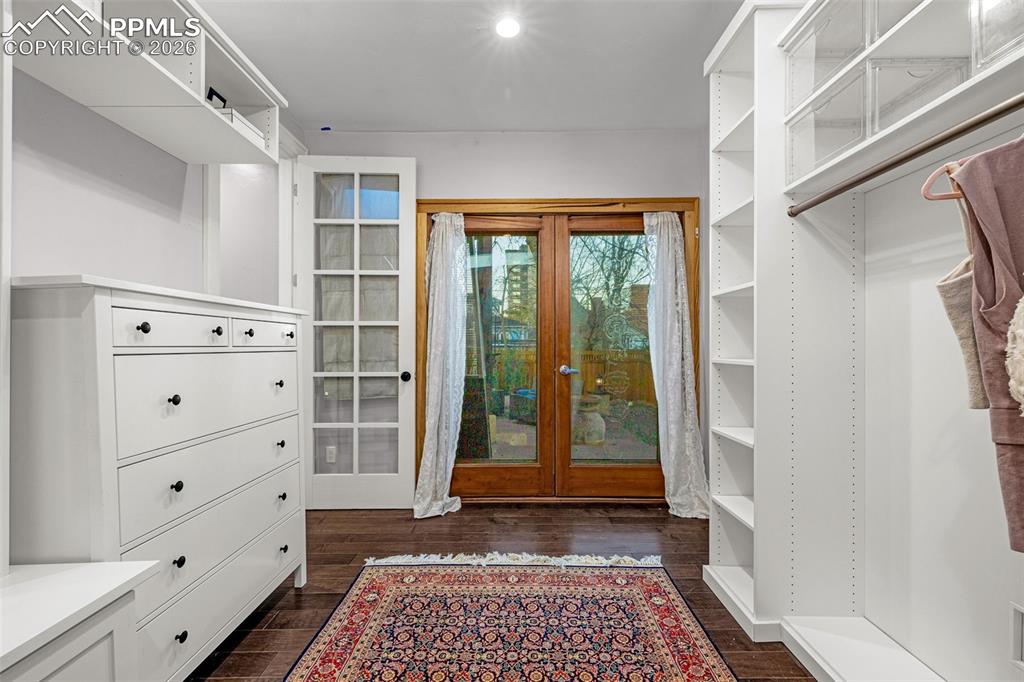 Image 29 of 50: Master Bedroom