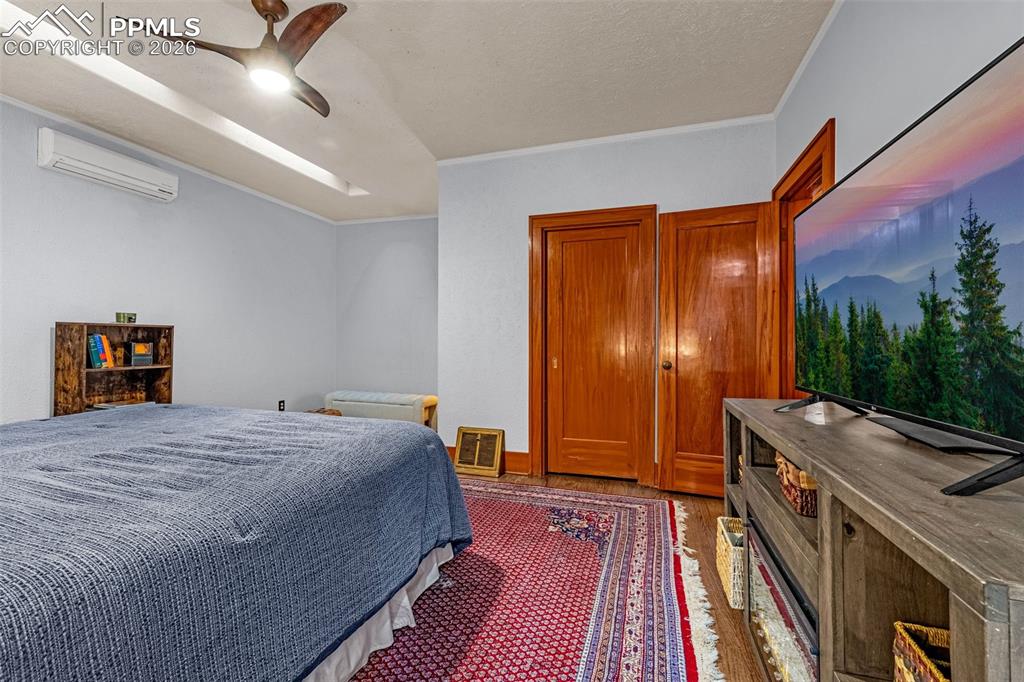 Image 31 of 50: Bedroom #2 on the main level