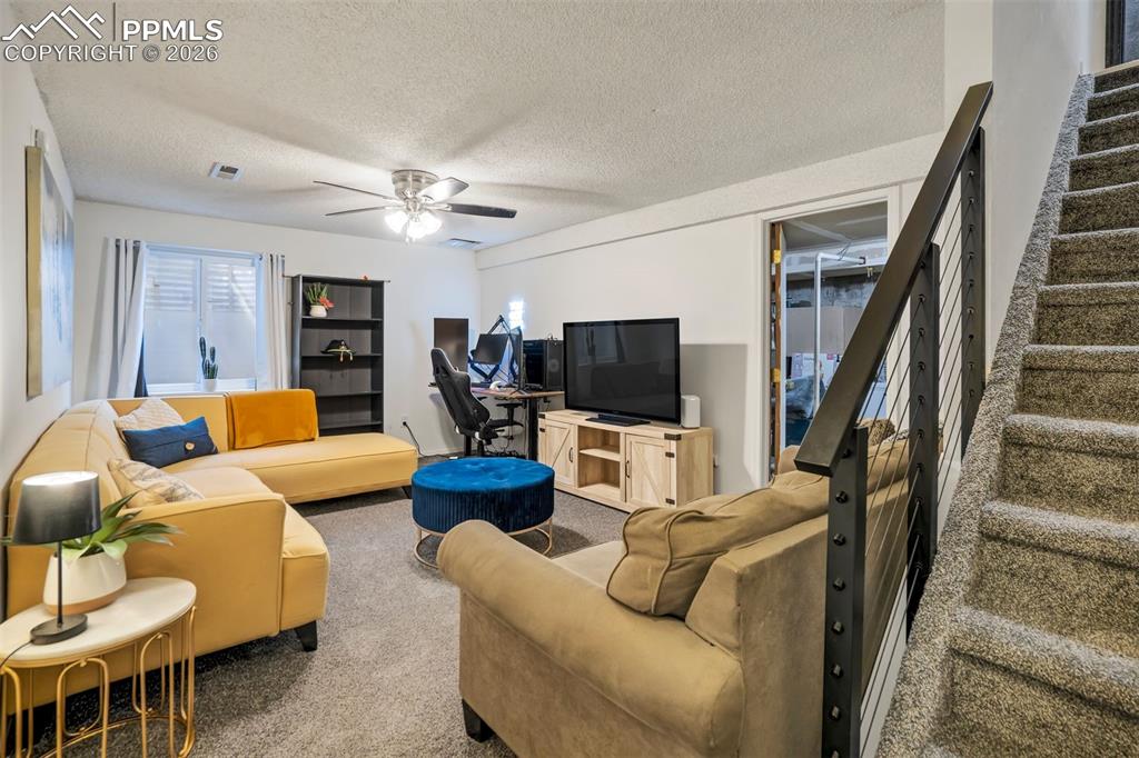 Image 26 of 34: Living Room