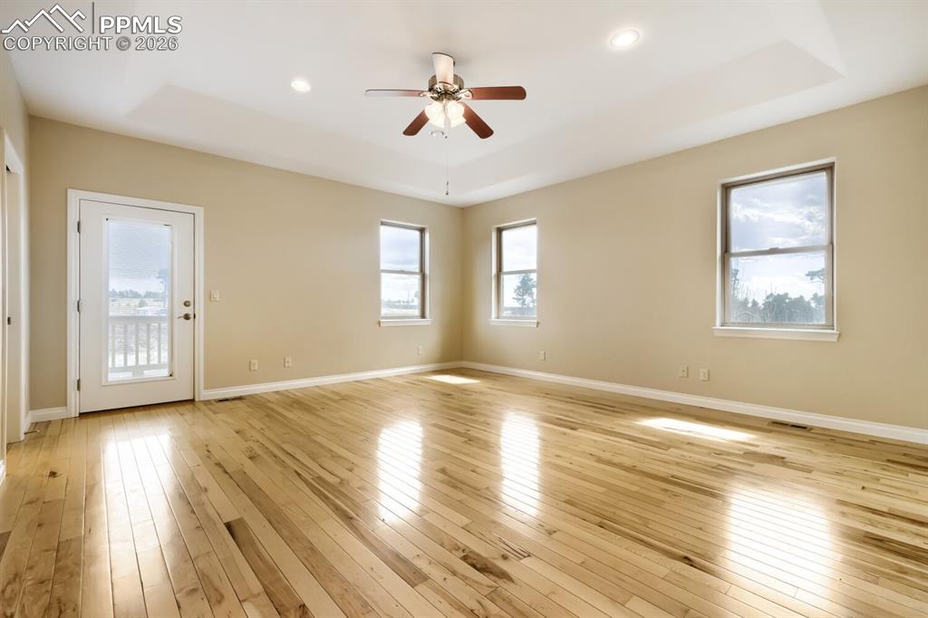 Image 19 of 48: Master Bedroom