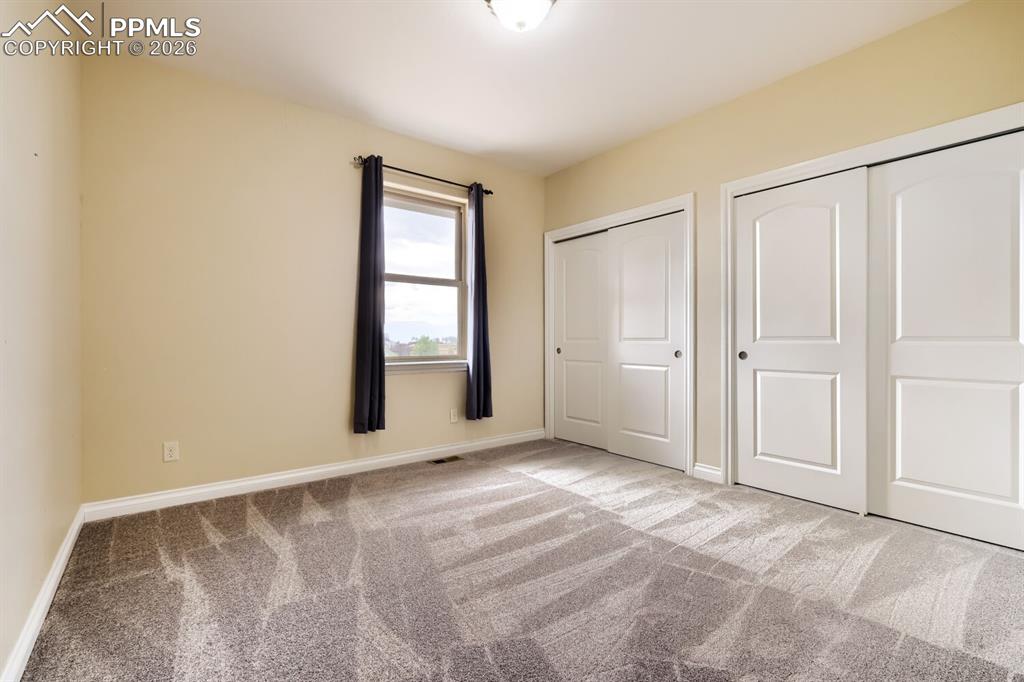 Image 24 of 48: Bedroom