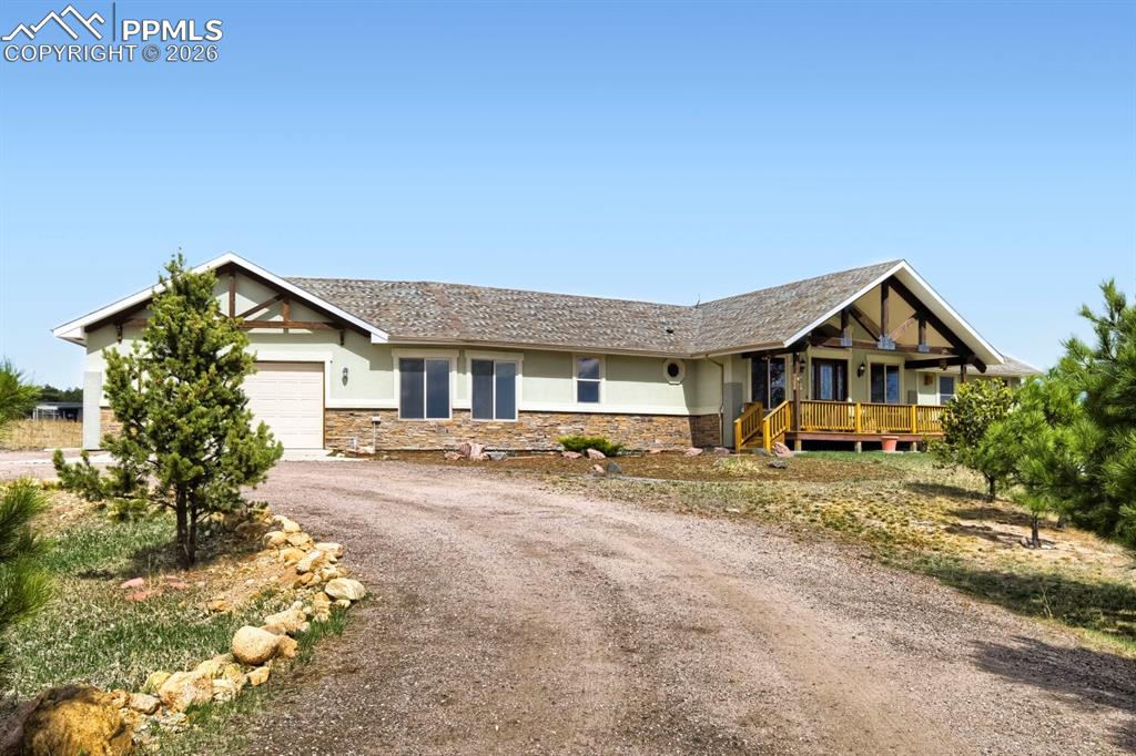 Image 3 of 48: Front of Structure