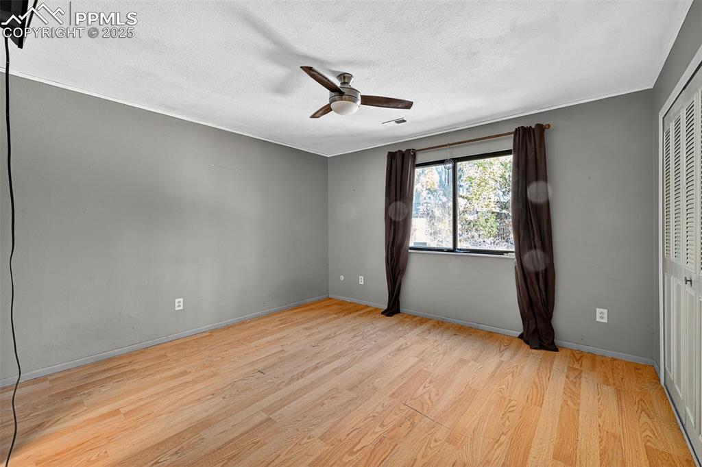 Image 9 of 25: Other