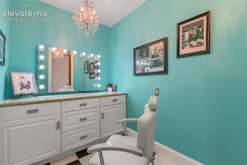 Image 44 of 50: Fun hair and make up dedicated room!!