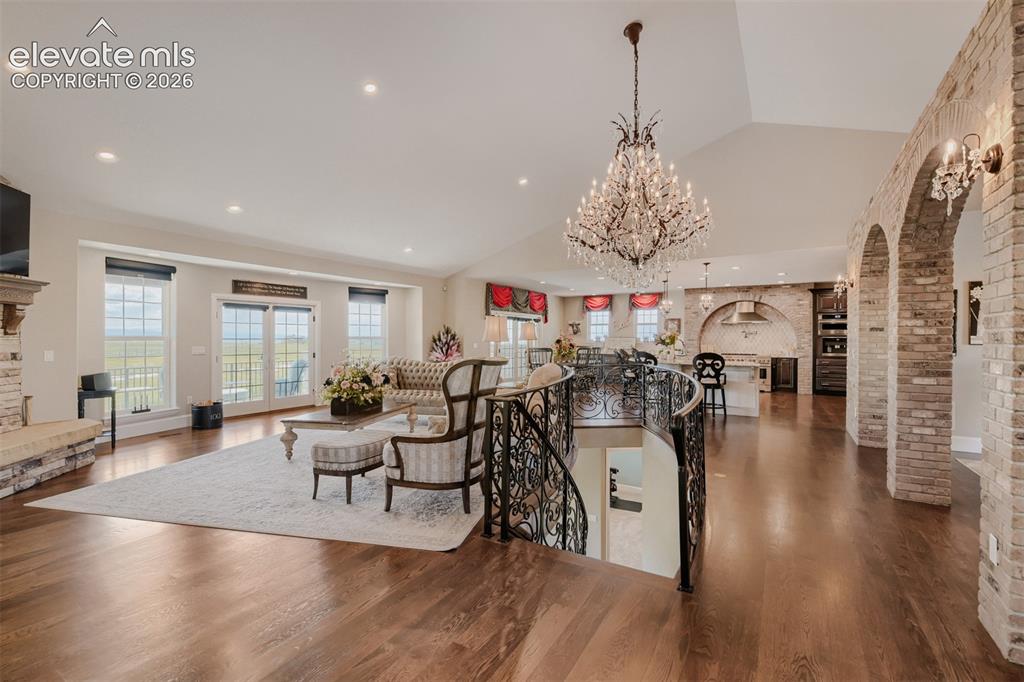 Image 8 of 50: Amazing lighting fixtures, top quality throughout