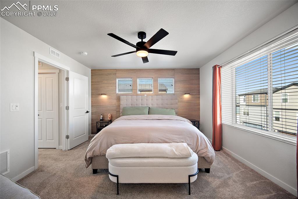 Image 13 of 50: Bedroom