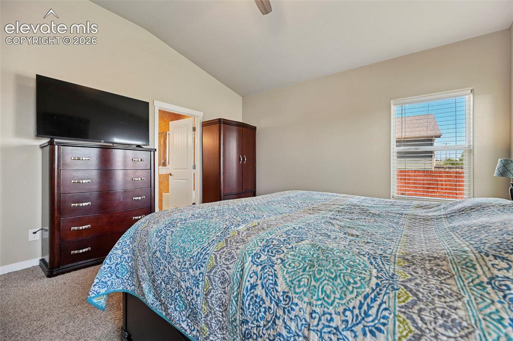 Image 14 of 43: Bedroom