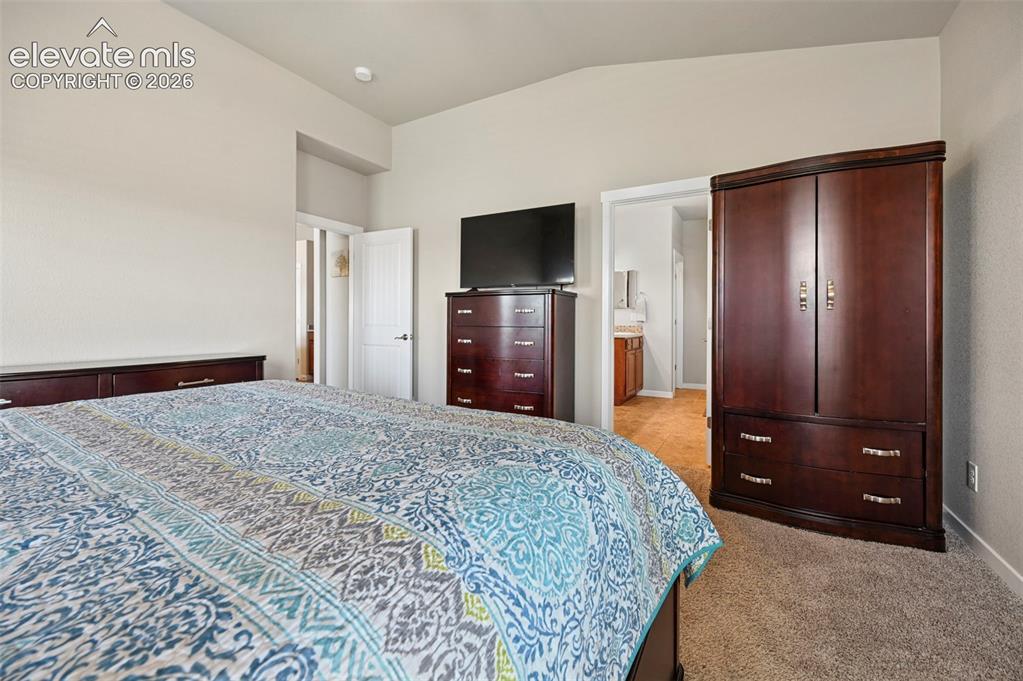 Image 15 of 43: Bedroom