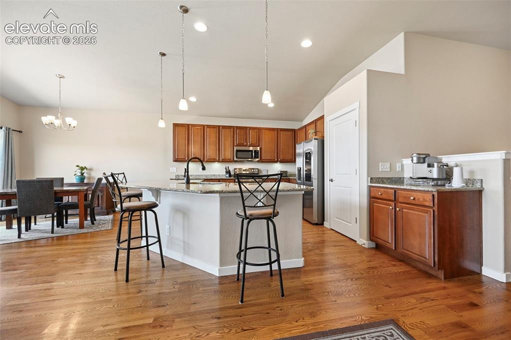 Image 6 of 43: Kitchen