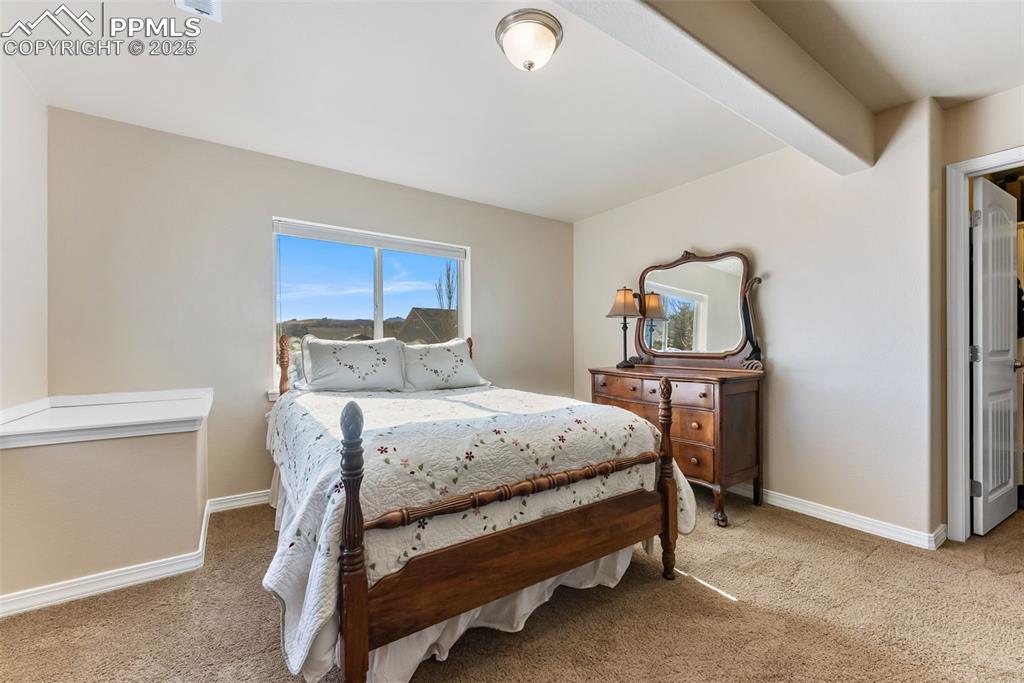 Image 34 of 50: Basement Bedroom #2