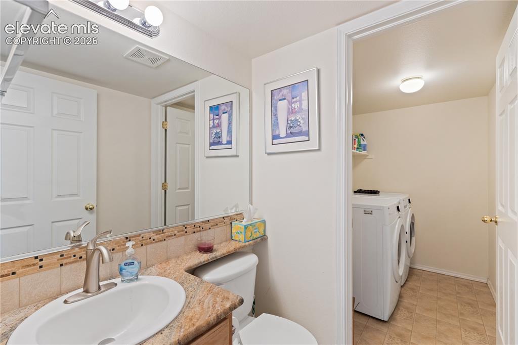 Image 13 of 29: Bathroom