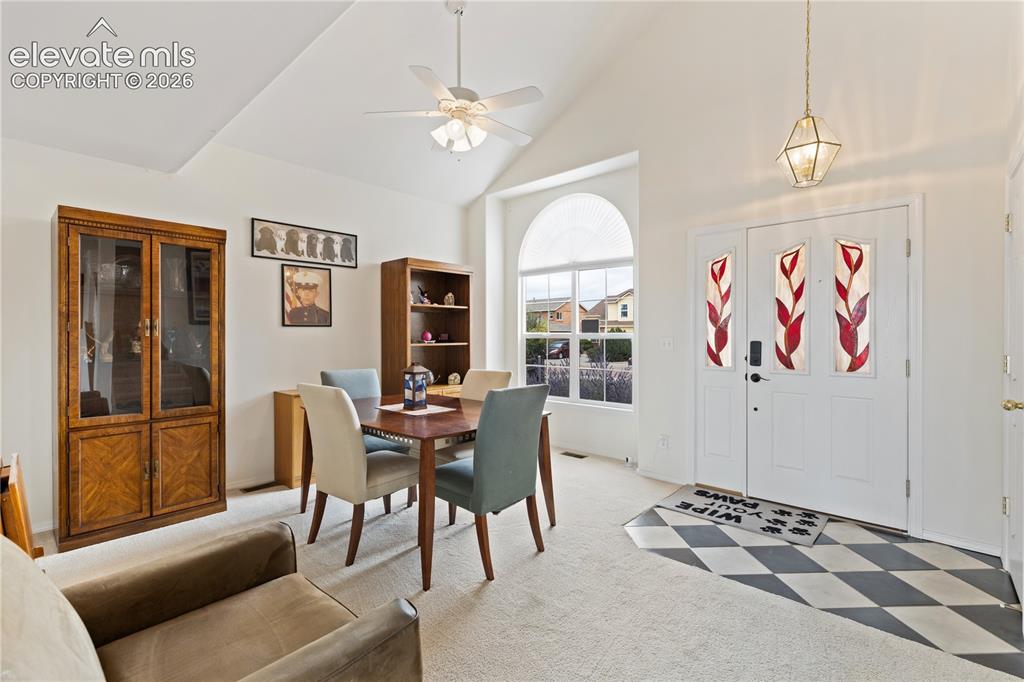 Image 4 of 29: Dining Area
