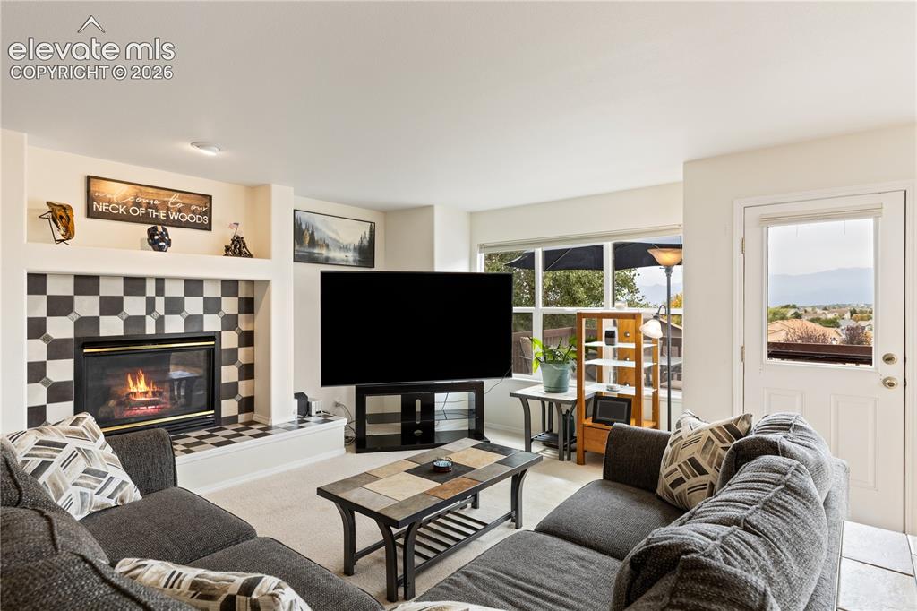 Image 5 of 29: Living Room