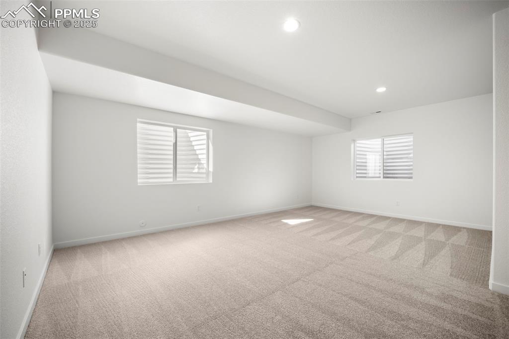 Image 22 of 47: Recreation Room