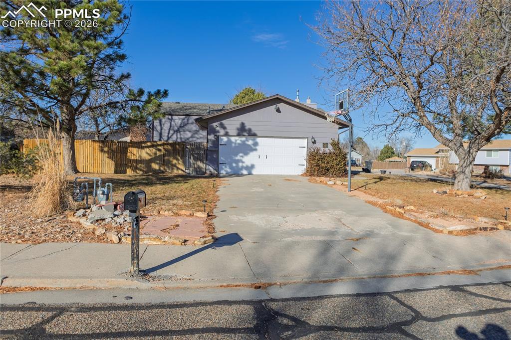 Image 16 of 45: Front of Structure