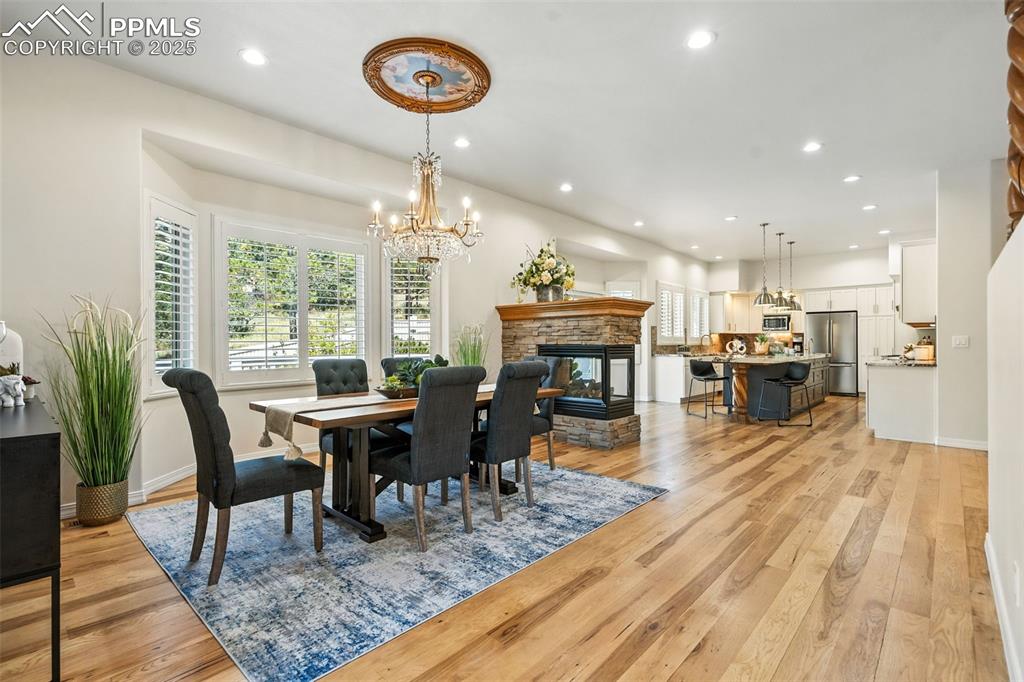 Image 13 of 47: Dining Area