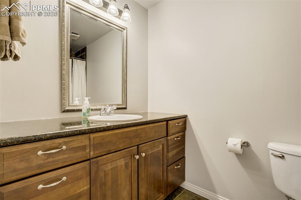 Image 44 of 50: Bathroom