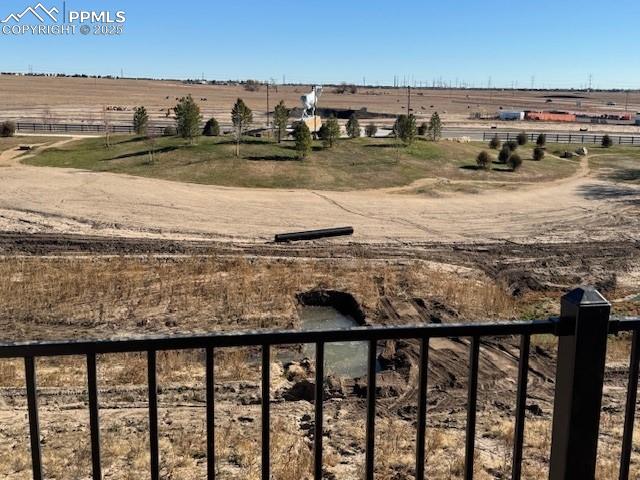 Image 19 of 19: View