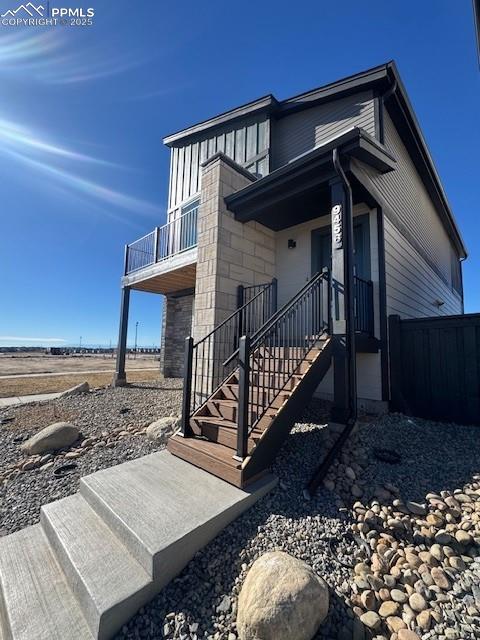 Image 2 of 19: Front of Structure