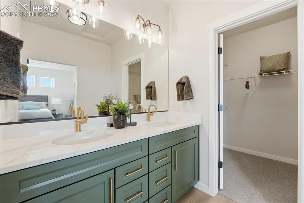 Image 20 of 32: No Description Available