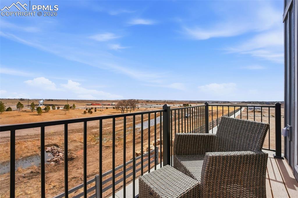 Image 28 of 32: No Description Available