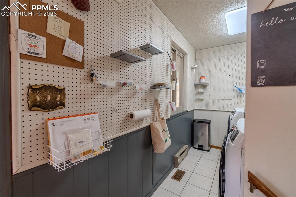 Image 20 of 49: Laundry