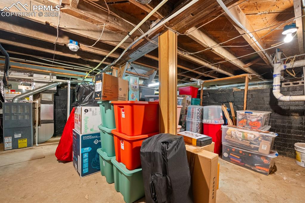 Image 17 of 19: Basement