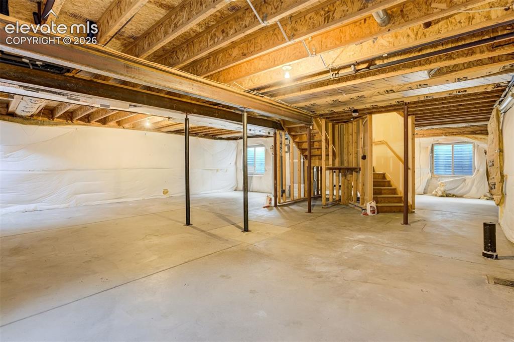 Image 40 of 50: Basement