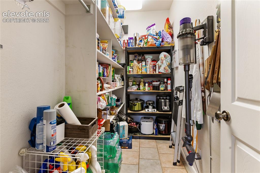 Image 36 of 42: Pantry