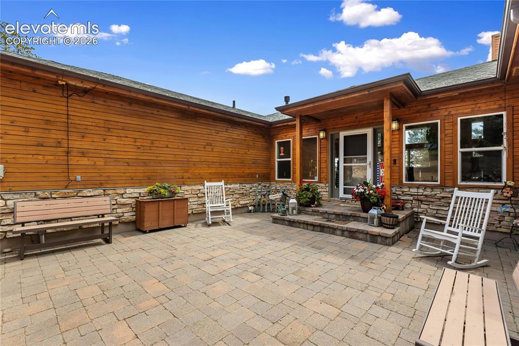Image 5 of 42: Patio