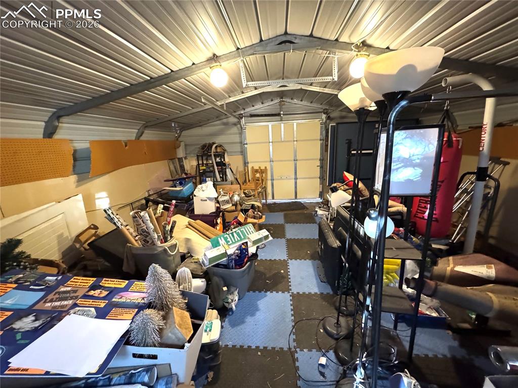 Image 33 of 33: additional 1 car garage