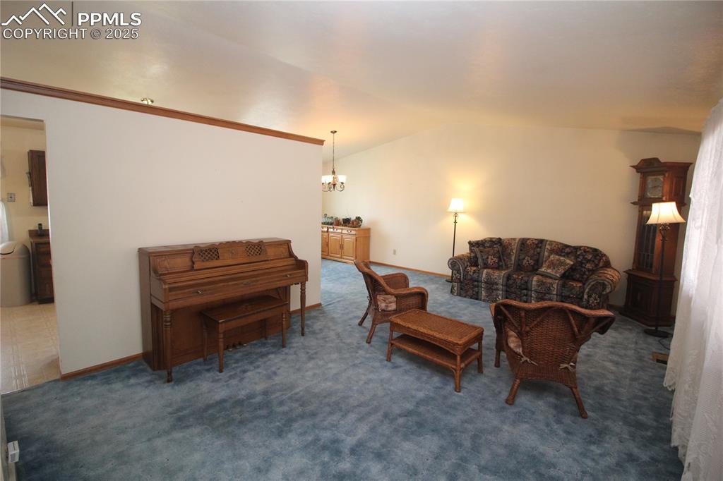 Image 4 of 34: Living Room