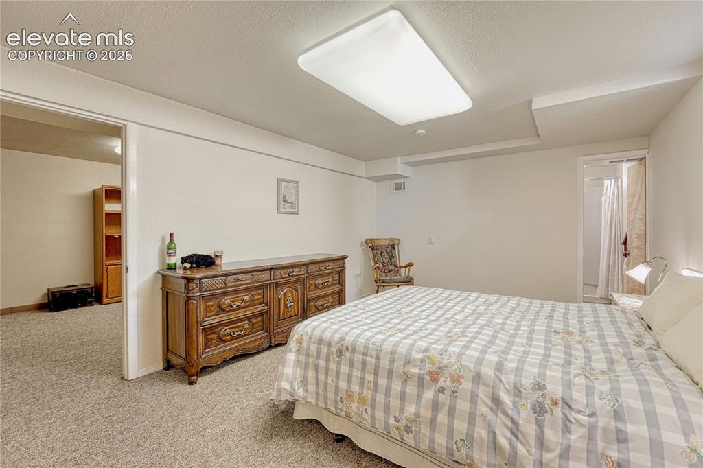 Image 31 of 48: Master Bedroom