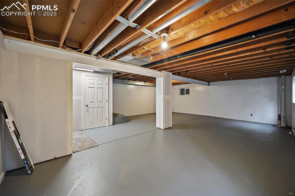 Image 32 of 50: Basement