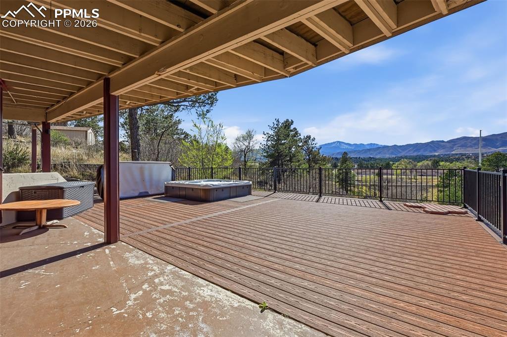 Image 33 of 42: Walkout basement 