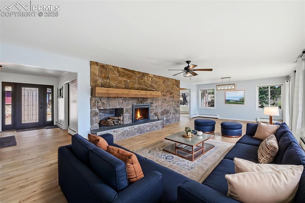 Image 7 of 42: Living Room