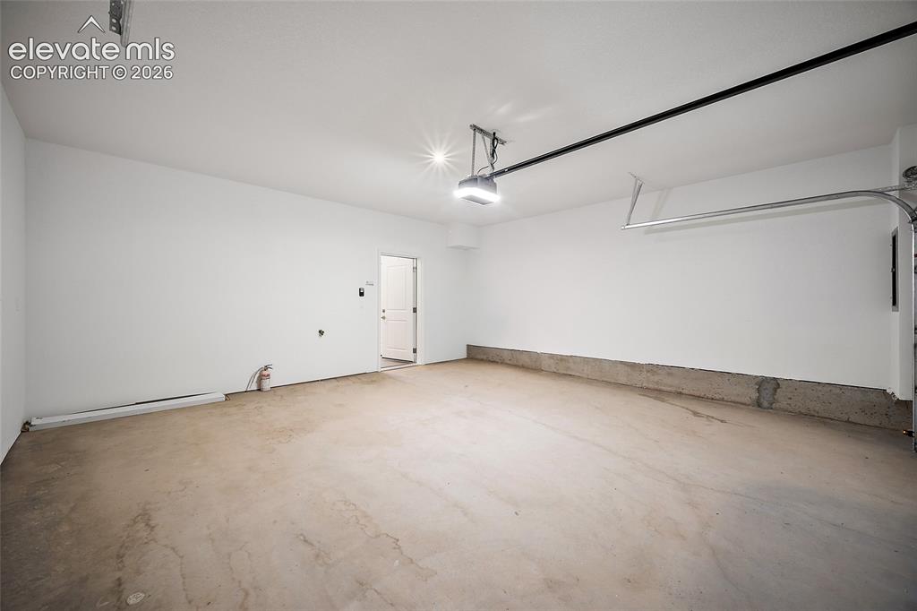 Image 11 of 29: Garage