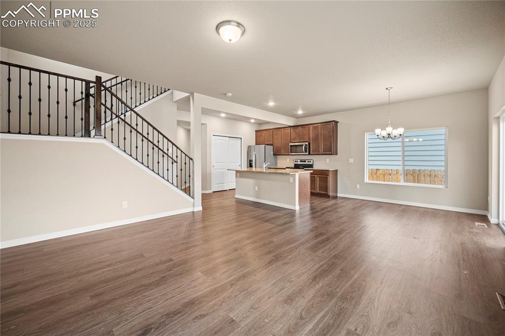 Image 8 of 33: Living Room