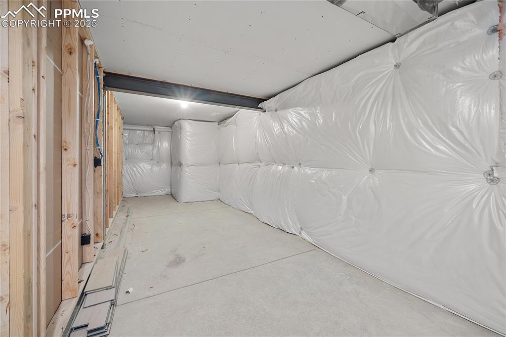 Image 22 of 26: Basement