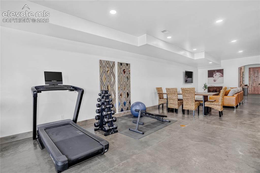 Image 22 of 50: Extends indoor entertainment space