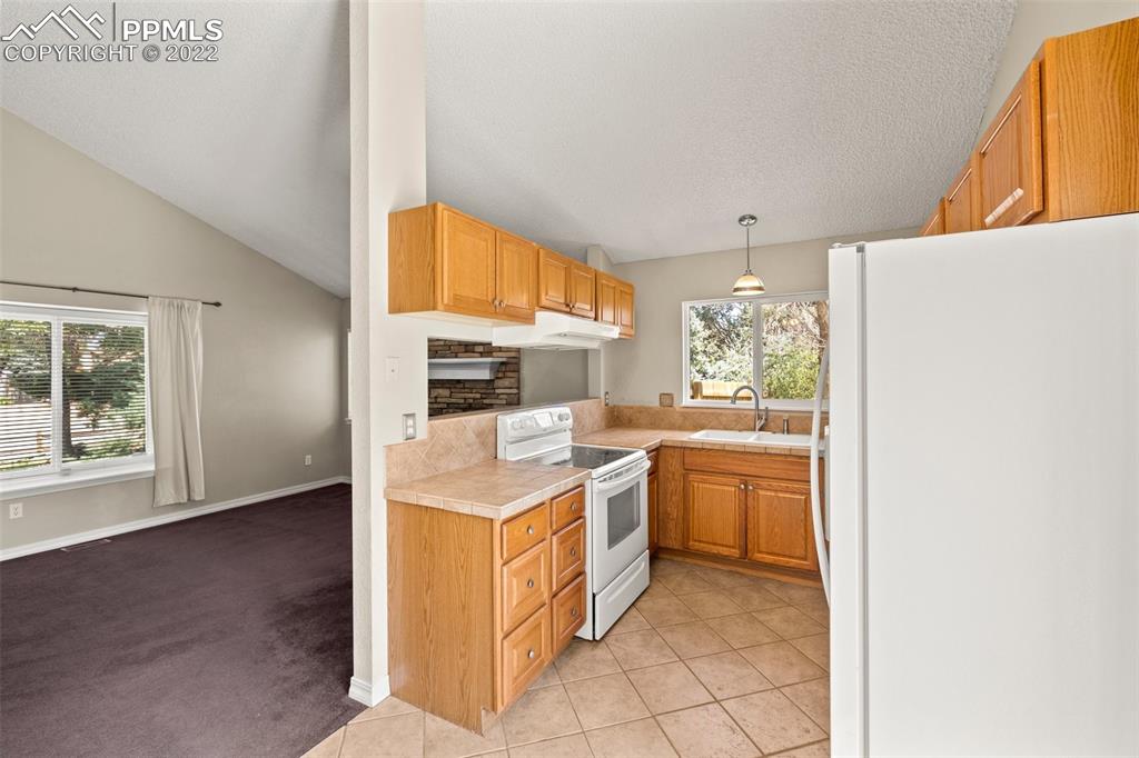 Listing 3776153, Image 10 of 27