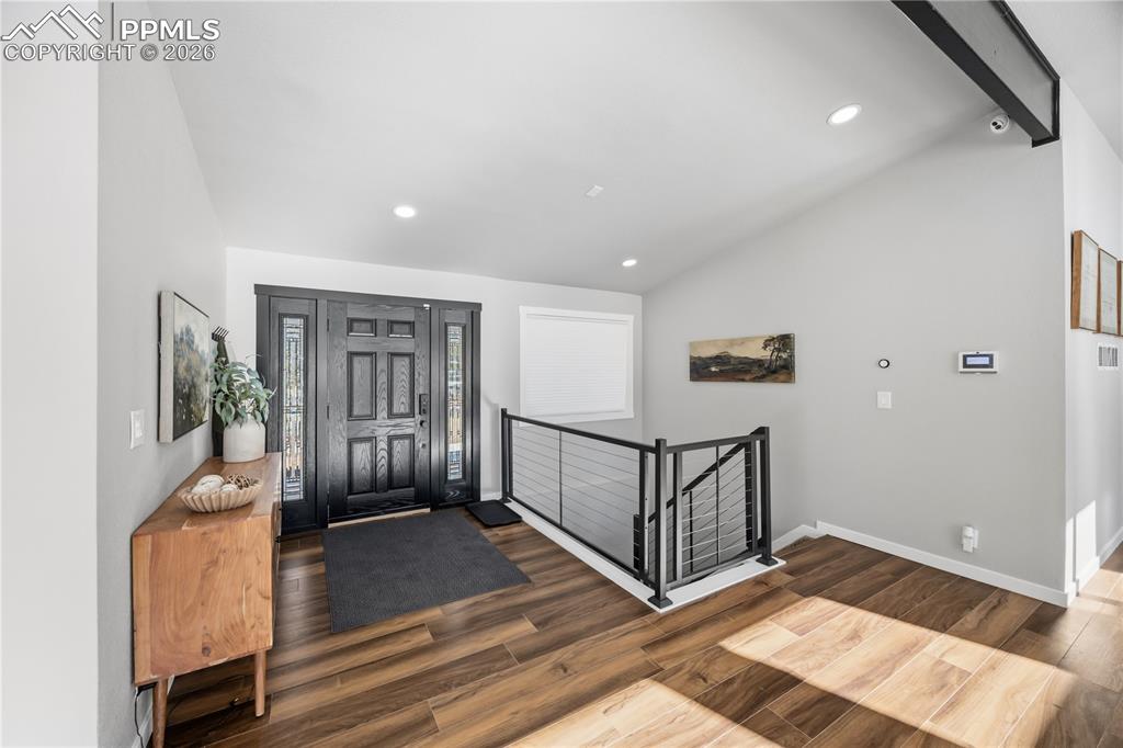 Image 5 of 47: Entry