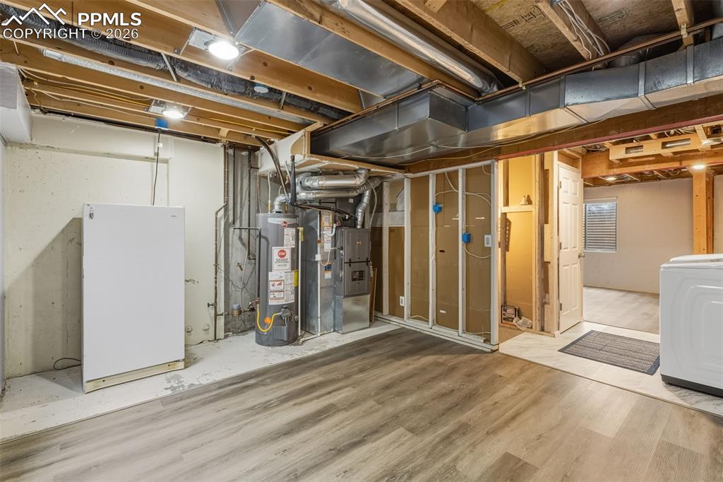 Image 37 of 43: Basement