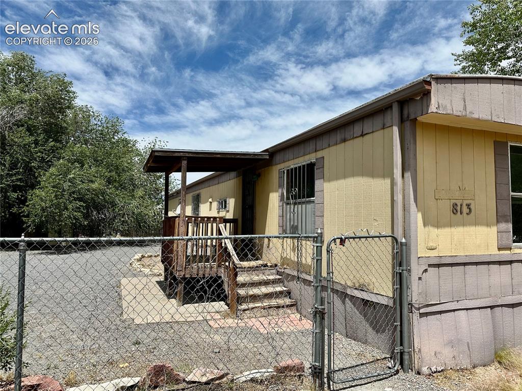 Image 2 of 10: Side of Structure