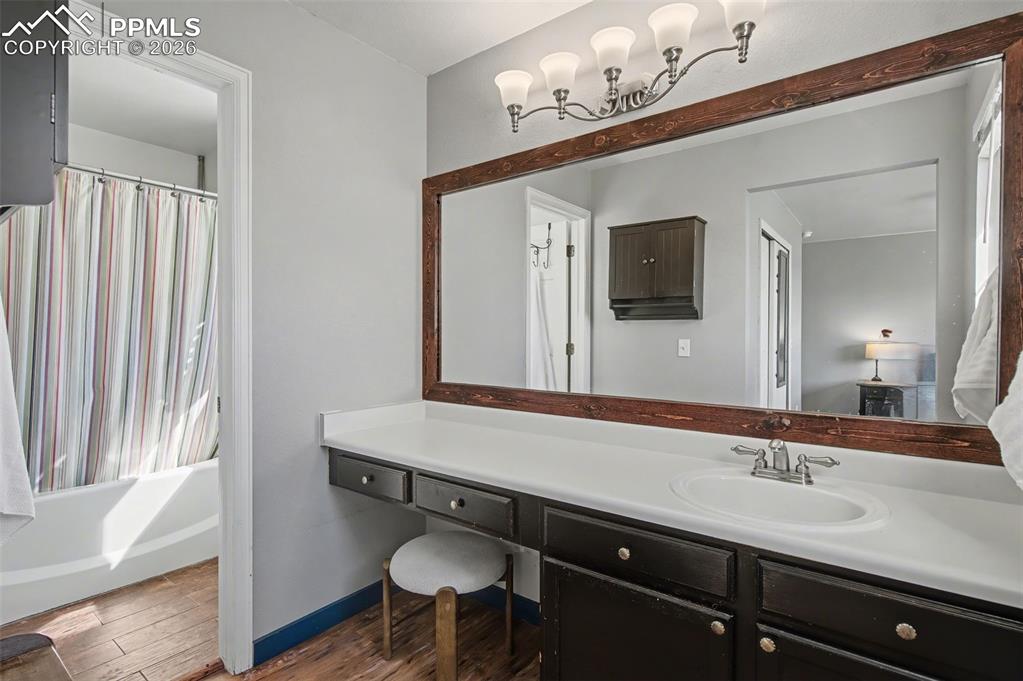 Image 18 of 24: Master Bathroom