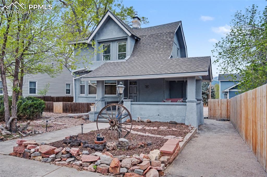 Image 1 of 28: Front of Structure