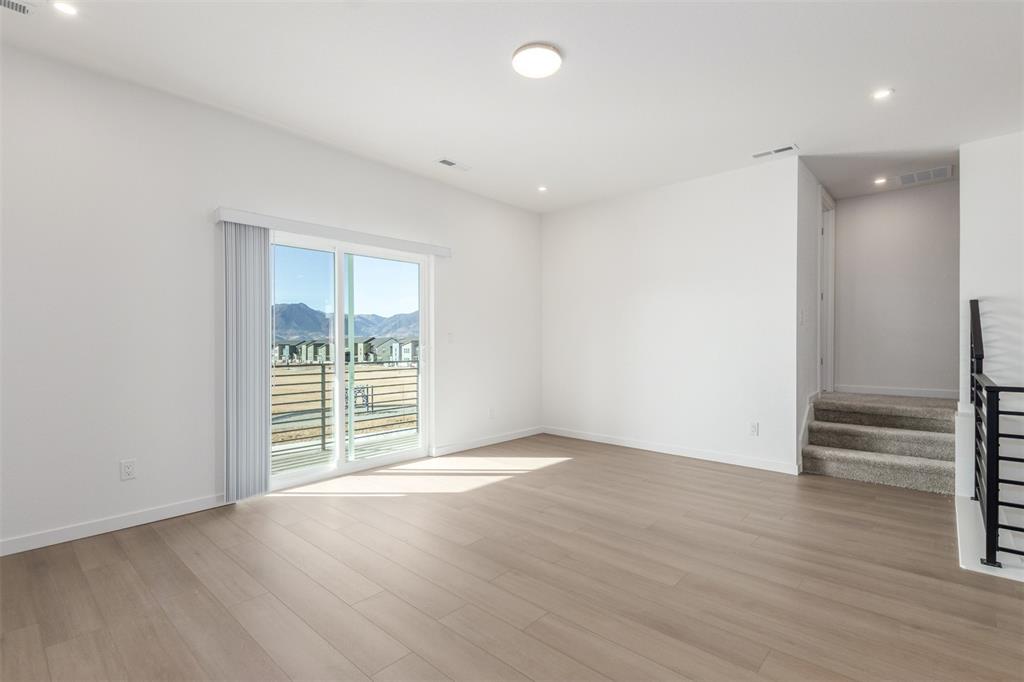 Image 7 of 34: Other